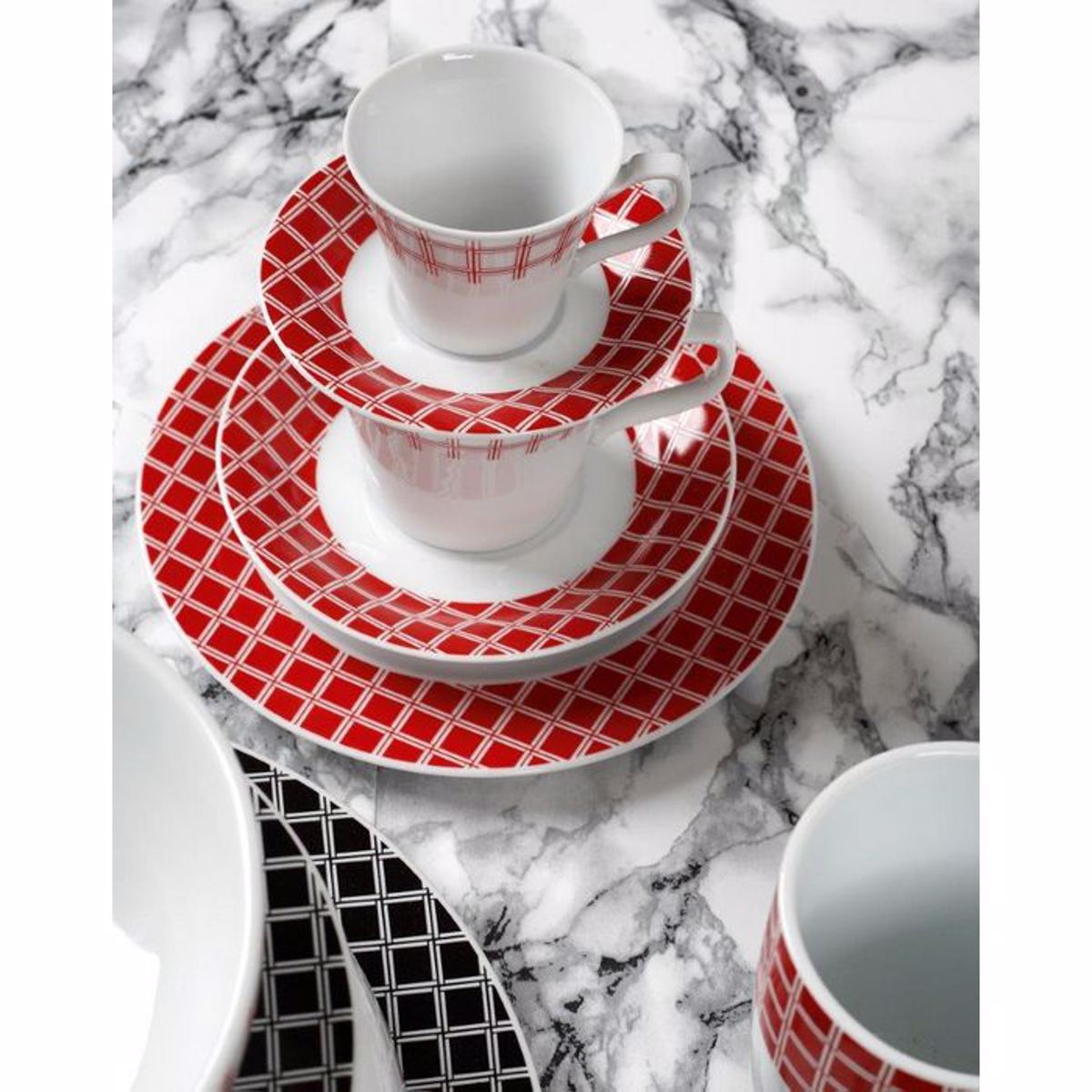 Cryspo Trio Serbitsio Fagtou Porselanis 20 Temaxion 'RUBIK' RED 2446040